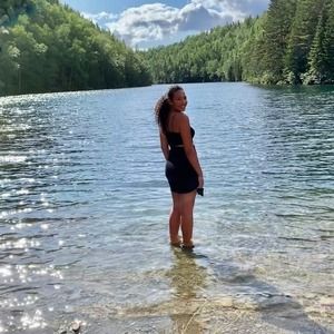 Meet your Posher, Raven